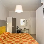 Szálloda City Hotel