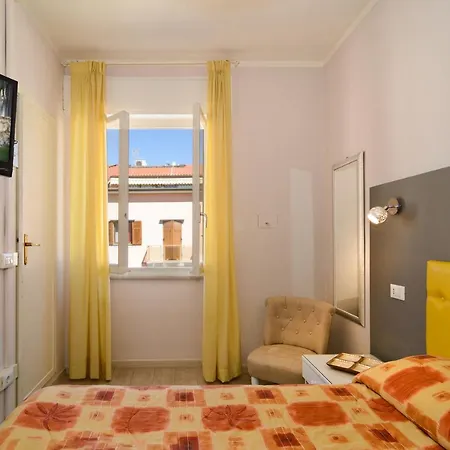 City Hotel Hotel 3*
