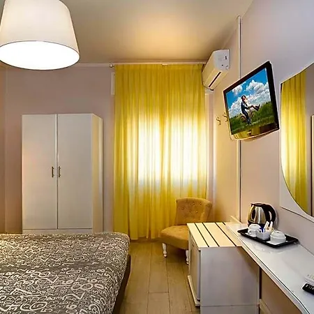City Hotel 비아레지오