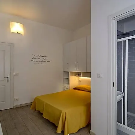 City Hotel 3* Viareggio
