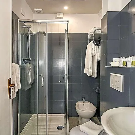 City Hotel 3* 비아레지오